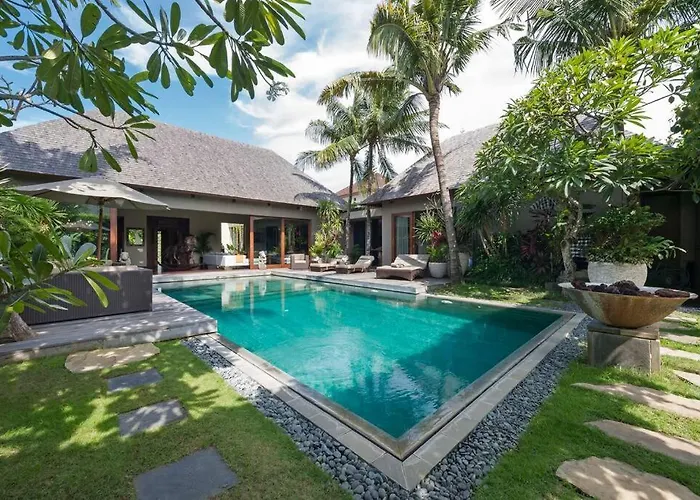 Villa Eshara 1 Our Tropical & Luxury 3br 450m From Seminyak