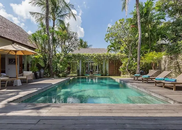 Villa Eshara 1 Our Tropical & Luxury 3br 450m From Seminyak
